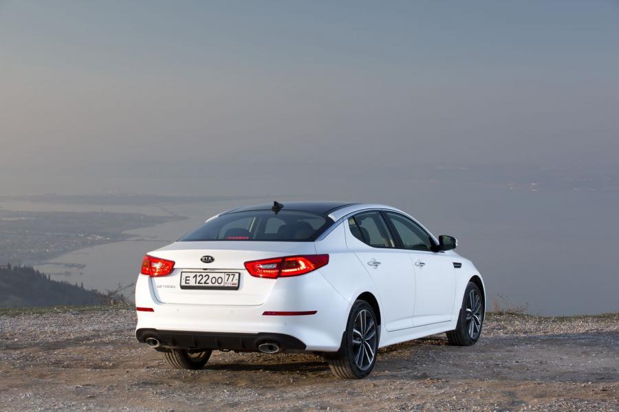  Kia Optima 2013 года  (фото 39 из 63)